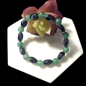 Green Aventurine and Hematite Stretch Bracelet